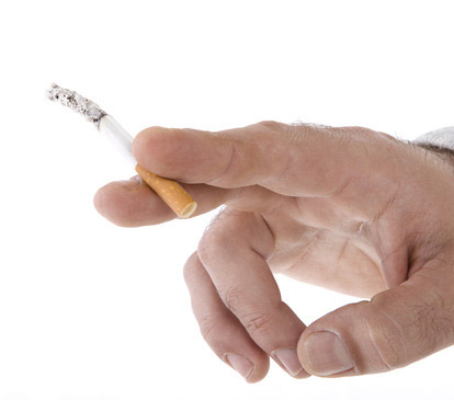 sigaret in hand